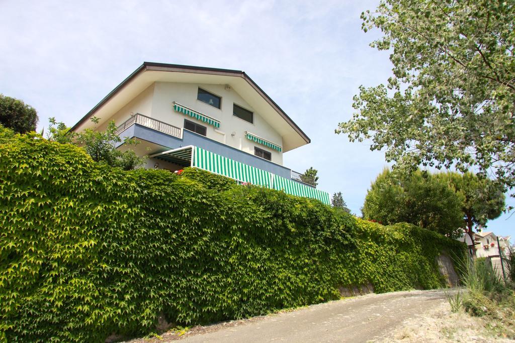 The Incantation Guest House Montesilvano Marina Buitenkant foto
