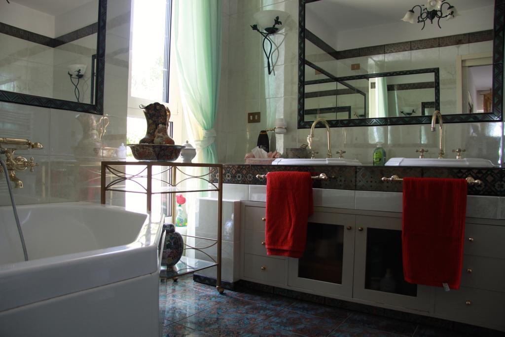 The Incantation Guest House Montesilvano Marina Kamer foto